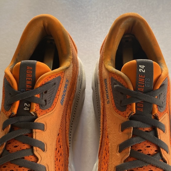 BROOKS Adrenaline GTS 24 Men’s Sneakers Size 9.5 - Picture 2 of 12
